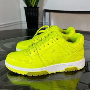 OFF-WHITE Out Of The Office Calf Leather Yellow Fluo Sz 7 Men’s/ Women’s 8.5